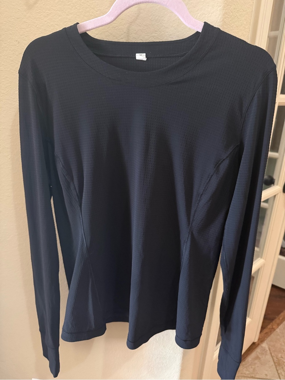 Lululemon Women’s Performance Top